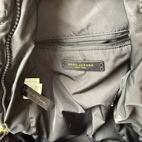 Quilted Nylon School Backpack
Marc Jacobs - Picture 10 of 11